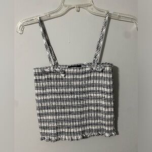 NWOT Forever 21 Black & White Cropped Tank Top